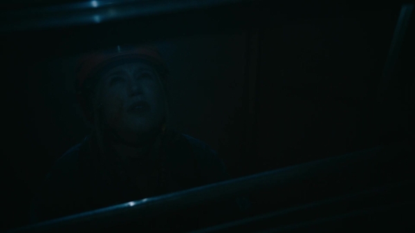 Click to view full size image
==============
50_States_Of_Fright_S02E03_Part3_1080p__0547.jpg 50_States_Of_Fright_S02E03_Part3_1080p__0547.jpg