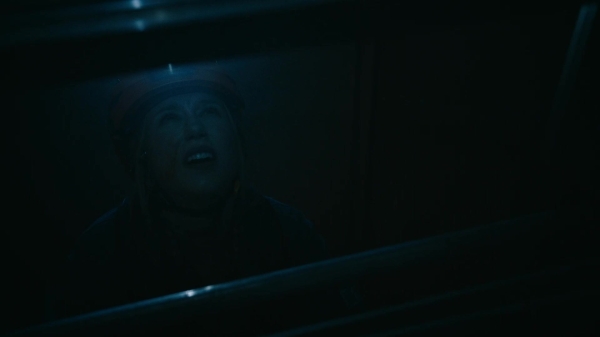Click to view full size image
==============
50_States_Of_Fright_S02E03_Part3_1080p__0552.jpg 50_States_Of_Fright_S02E03_Part3_1080p__0552.jpg
