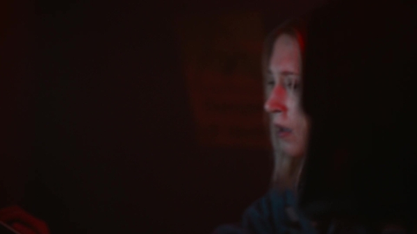 Click to view full size image
==============
50_States_Of_Fright_S02E03_Part3_1080p__0731.jpg 50_States_Of_Fright_S02E03_Part3_1080p__0731.jpg