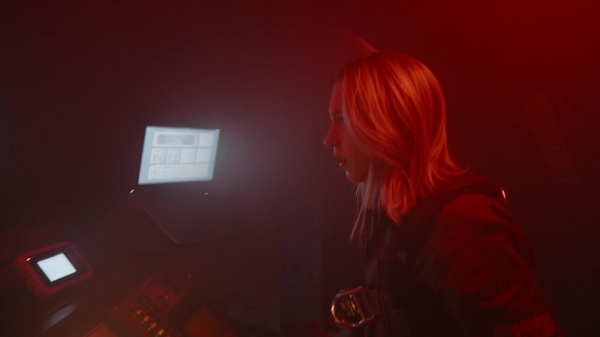 Click to view full size image
==============
50_States_Of_Fright_S02E03_Part3_1080p__0747.jpg 50_States_Of_Fright_S02E03_Part3_1080p__0747.jpg