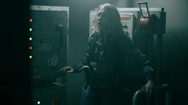 Click to view full size image
==============
50_States_Of_Fright_S02E03_Part3_1080p__0847.jpg 50_States_Of_Fright_S02E03_Part3_1080p__0847.jpg