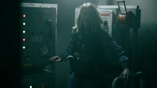 Click to view full size image
==============
50_States_Of_Fright_S02E03_Part3_1080p__0849.jpg 50_States_Of_Fright_S02E03_Part3_1080p__0849.jpg