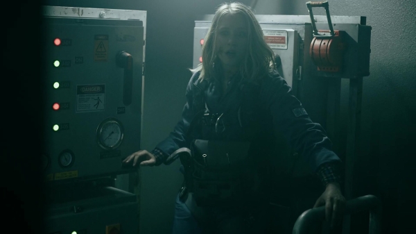 Click to view full size image
==============
50_States_Of_Fright_S02E03_Part3_1080p__0850.jpg 50_States_Of_Fright_S02E03_Part3_1080p__0850.jpg