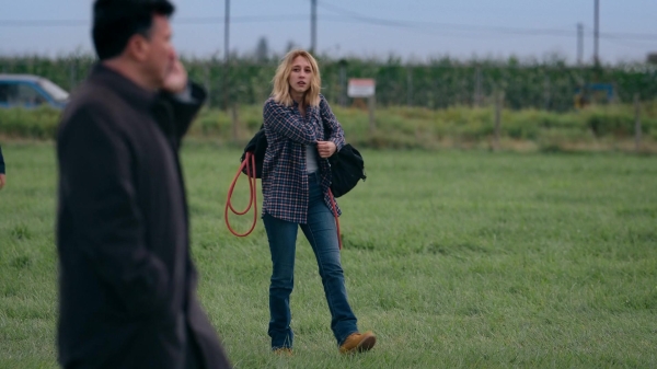 Click to view full size image
==============
50_States_Of_Fright_S02E03_Part3_1080p__0972.jpg 50_States_Of_Fright_S02E03_Part3_1080p__0972.jpg