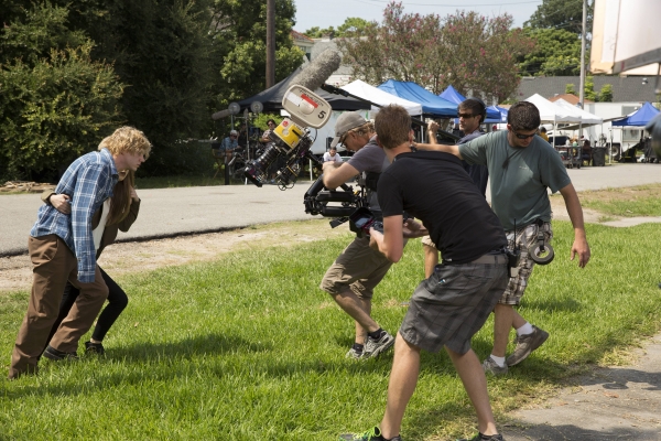 Click to view full size image
==============
1x03 "The Replacements"
1x03 "The Replacements"