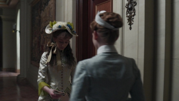 Click to view full size image
==============
The_Gilded_Age_S01E05_Charity_Has_Two_Functions_1080p__0302.jpg The_Gilded_Age_S01E05_Charity_Has_Two_Functions_1080p__0302.jpg