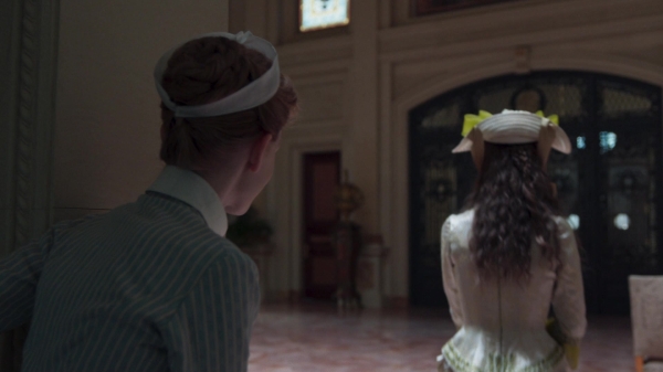 Click to view full size image
==============
The_Gilded_Age_S01E05_Charity_Has_Two_Functions_1080p__0329.jpg The_Gilded_Age_S01E05_Charity_Has_Two_Functions_1080p__0329.jpg