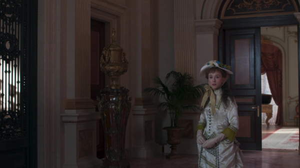 The_Gilded_Age_S01E05_Charity_Has_Two_Functions_1080p__0352.jpg