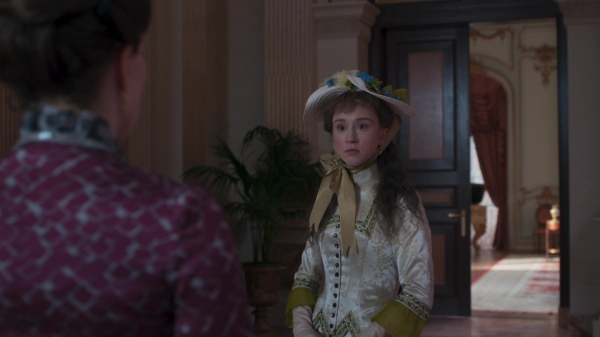 Click to view full size image
==============
The_Gilded_Age_S01E05_Charity_Has_Two_Functions_1080p__0365.jpg The_Gilded_Age_S01E05_Charity_Has_Two_Functions_1080p__0365.jpg