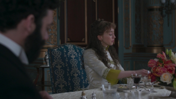 The_Gilded_Age_S01E05_Charity_Has_Two_Functions_1080p__0913.jpg