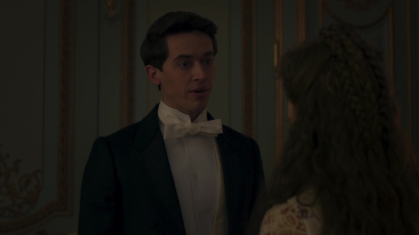 The_Gilded_Age_S01E05_Charity_Has_Two_Functions_1080p__6196.jpg