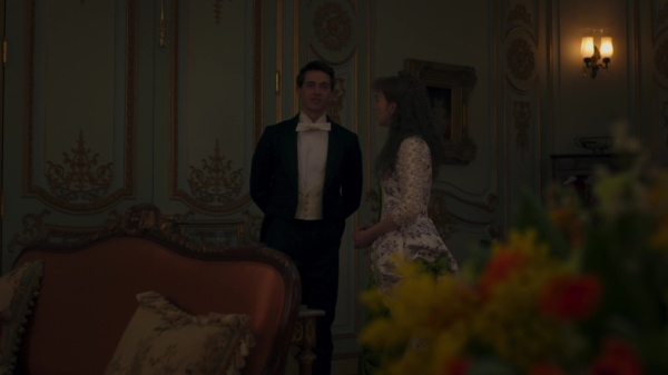 The_Gilded_Age_S01E05_Charity_Has_Two_Functions_1080p__6295.jpg