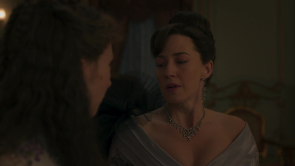 The_Gilded_Age_S01E05_Charity_Has_Two_Functions_1080p__6503.jpg