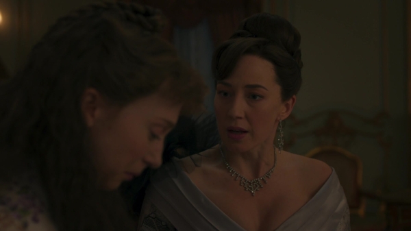 The_Gilded_Age_S01E05_Charity_Has_Two_Functions_1080p__6534.jpg