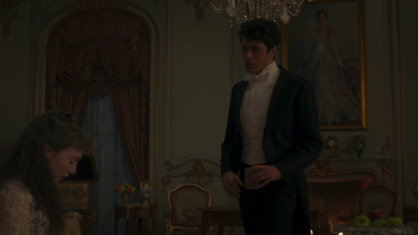 Click to view full size image
==============
The_Gilded_Age_S01E05_Charity_Has_Two_Functions_1080p__6564.jpg The_Gilded_Age_S01E05_Charity_Has_Two_Functions_1080p__6564.jpg