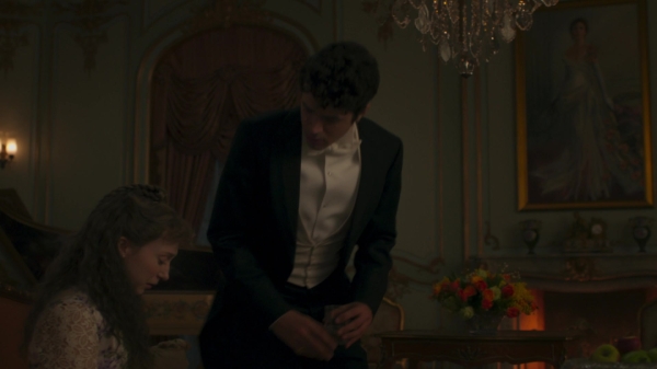 The_Gilded_Age_S01E05_Charity_Has_Two_Functions_1080p__6567.jpg