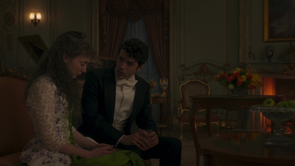 Click to view full size image
==============
The_Gilded_Age_S01E05_Charity_Has_Two_Functions_1080p__6574.jpg The_Gilded_Age_S01E05_Charity_Has_Two_Functions_1080p__6574.jpg