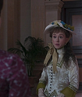 The_Gilded_Age_S01E05_Charity_Has_Two_Functions_1080p__0362.jpg