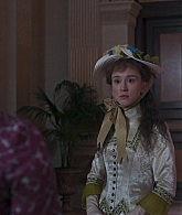The_Gilded_Age_S01E05_Charity_Has_Two_Functions_1080p__0365.jpg