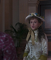 The_Gilded_Age_S01E05_Charity_Has_Two_Functions_1080p__0378.jpg