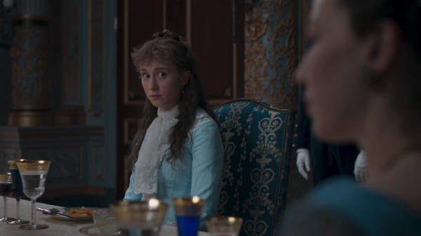 Click to view full size image
==============
The_Gilded_Age_S01E06_Heads_Have_Rolled_For_Less_1080p__3253.jpg The_Gilded_Age_S01E06_Heads_Have_Rolled_For_Less_1080p__3253.jpg