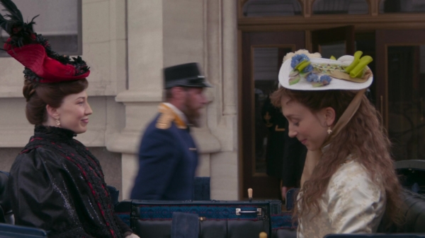 Click to view full size image
==============
The_Gilded_Age_S01E07_Irresistible_Change_1080p__0971.jpg The_Gilded_Age_S01E07_Irresistible_Change_1080p__0971.jpg