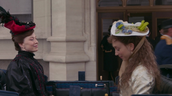 Click to view full size image
==============
The_Gilded_Age_S01E07_Irresistible_Change_1080p__0973.jpg The_Gilded_Age_S01E07_Irresistible_Change_1080p__0973.jpg