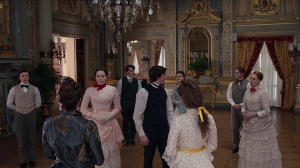 The_Gilded_Age_S01E08_Tucked_Up_In_Newport_1080p__1569.jpg