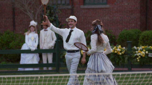 Click to view full size image
==============
The_Gilded_Age_S01E08_Tucked_Up_In_Newport_1080p__3890.jpg The_Gilded_Age_S01E08_Tucked_Up_In_Newport_1080p__3890.jpg