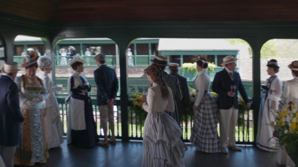 Click to view full size image
==============
The_Gilded_Age_S01E08_Tucked_Up_In_Newport_1080p__3932.jpg The_Gilded_Age_S01E08_Tucked_Up_In_Newport_1080p__3932.jpg