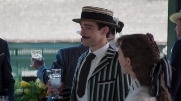 Click to view full size image
==============
The_Gilded_Age_S01E08_Tucked_Up_In_Newport_1080p__3956.jpg The_Gilded_Age_S01E08_Tucked_Up_In_Newport_1080p__3956.jpg
