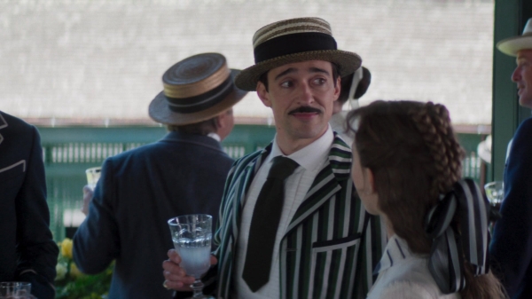 The_Gilded_Age_S01E08_Tucked_Up_In_Newport_1080p__3958.jpg