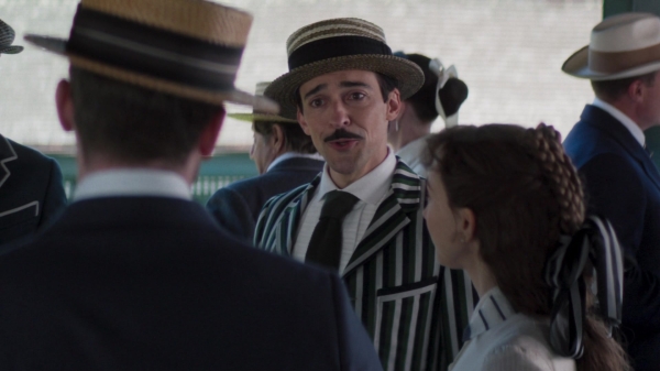 The_Gilded_Age_S01E08_Tucked_Up_In_Newport_1080p__4002.jpg