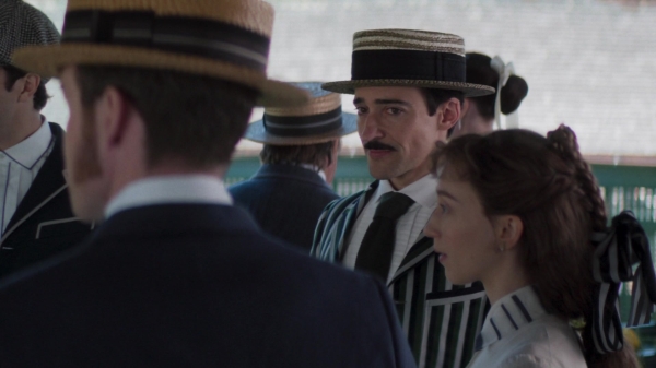 Click to view full size image
==============
The_Gilded_Age_S01E08_Tucked_Up_In_Newport_1080p__4053.jpg The_Gilded_Age_S01E08_Tucked_Up_In_Newport_1080p__4053.jpg