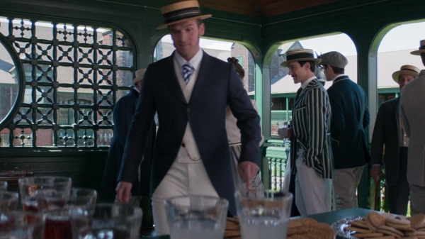 Click to view full size image
==============
The_Gilded_Age_S01E08_Tucked_Up_In_Newport_1080p__4100.jpg The_Gilded_Age_S01E08_Tucked_Up_In_Newport_1080p__4100.jpg