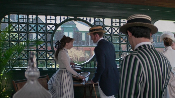 Click to view full size image
==============
The_Gilded_Age_S01E08_Tucked_Up_In_Newport_1080p__4133.jpg The_Gilded_Age_S01E08_Tucked_Up_In_Newport_1080p__4133.jpg