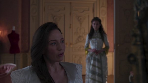 Click to view full size image
==============
The_Gilded_Age_S01E09_Let_The_Tournament_Begin_1080p__5399.jpg The_Gilded_Age_S01E09_Let_The_Tournament_Begin_1080p__5399.jpg