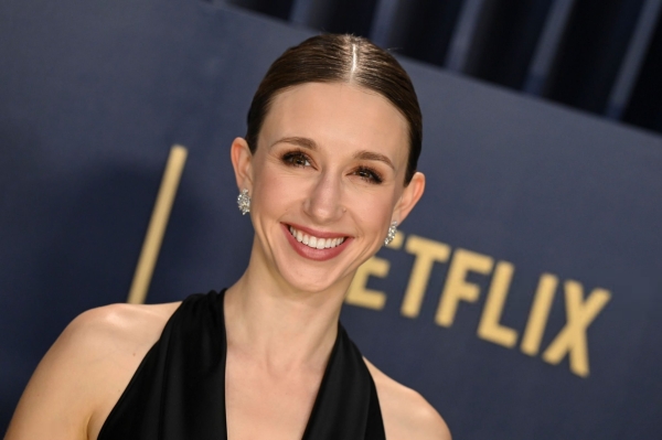 30thAnnualScreenActorsGuildAwards_Arrivals24_28129.jpg