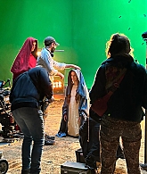 TheNun2_BTS_23_28329.jpg