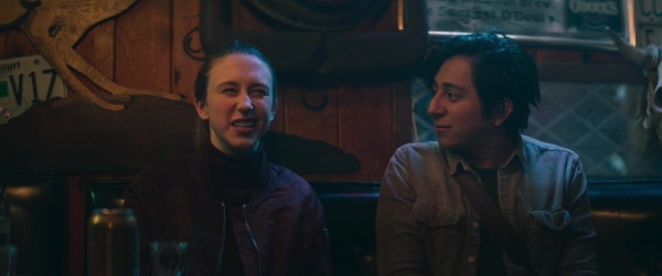 TheLongDumbRoad_1080p_0215.jpg