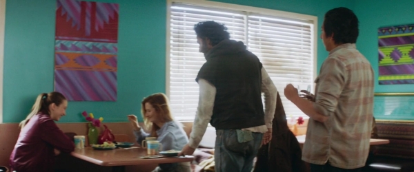 TheLongDumbRoad_1080p_0835.jpg