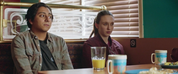 TheLongDumbRoad_1080p_1001.jpg