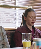TheLongDumbRoad_1080p_0987.jpg