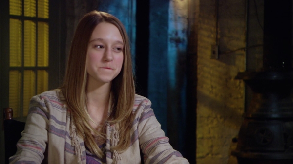BehindFright_TheMakingOfAHS_Featurette_1190.jpg