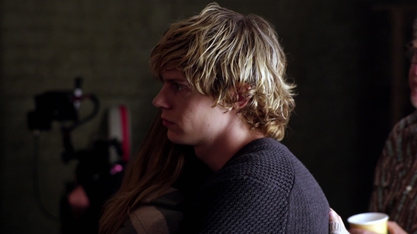 BehindFright_TheMakingOfAHS_Featurette_1222.jpg