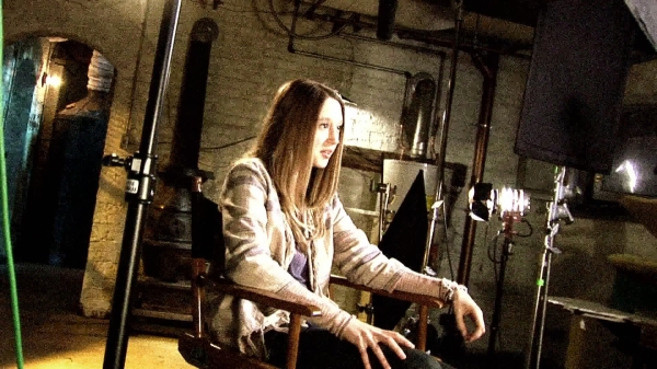 BehindFright_TheMakingOfAHS_Featurette_1606.jpg