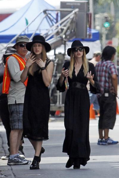 AHS_Coven_Set_July_31_2013_HQs_281229.jpg