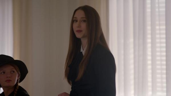 American_Horror_Story_S08E10_Apocalypse_Then_1080p_5409.jpg