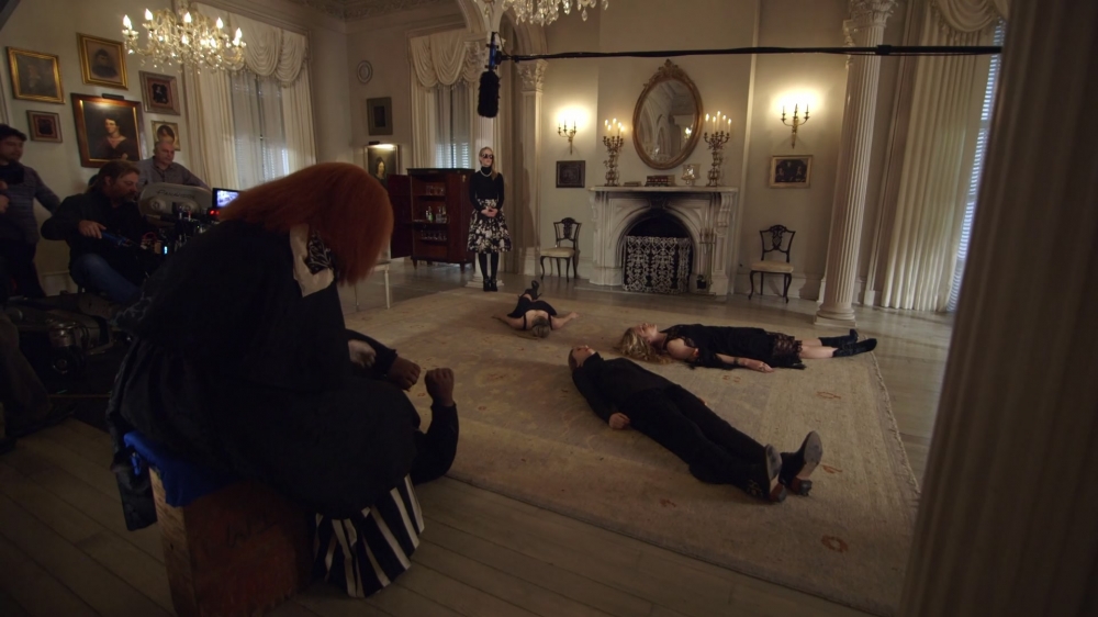 Enter_the_Coven_-_Featurette_1902.jpg