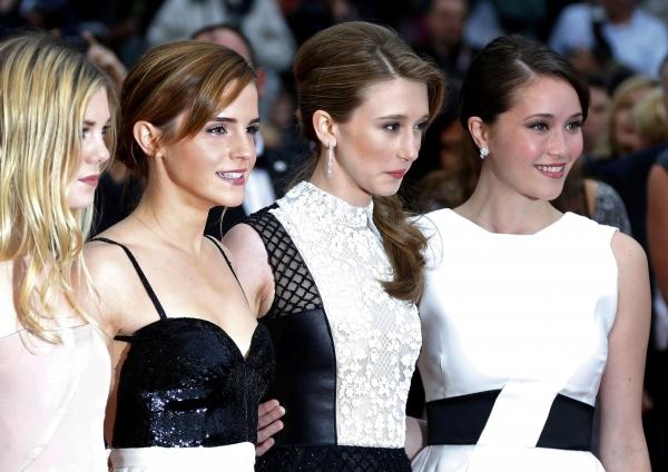 TheBlingRing_Premiere_Cannes_2013_282129.jpg